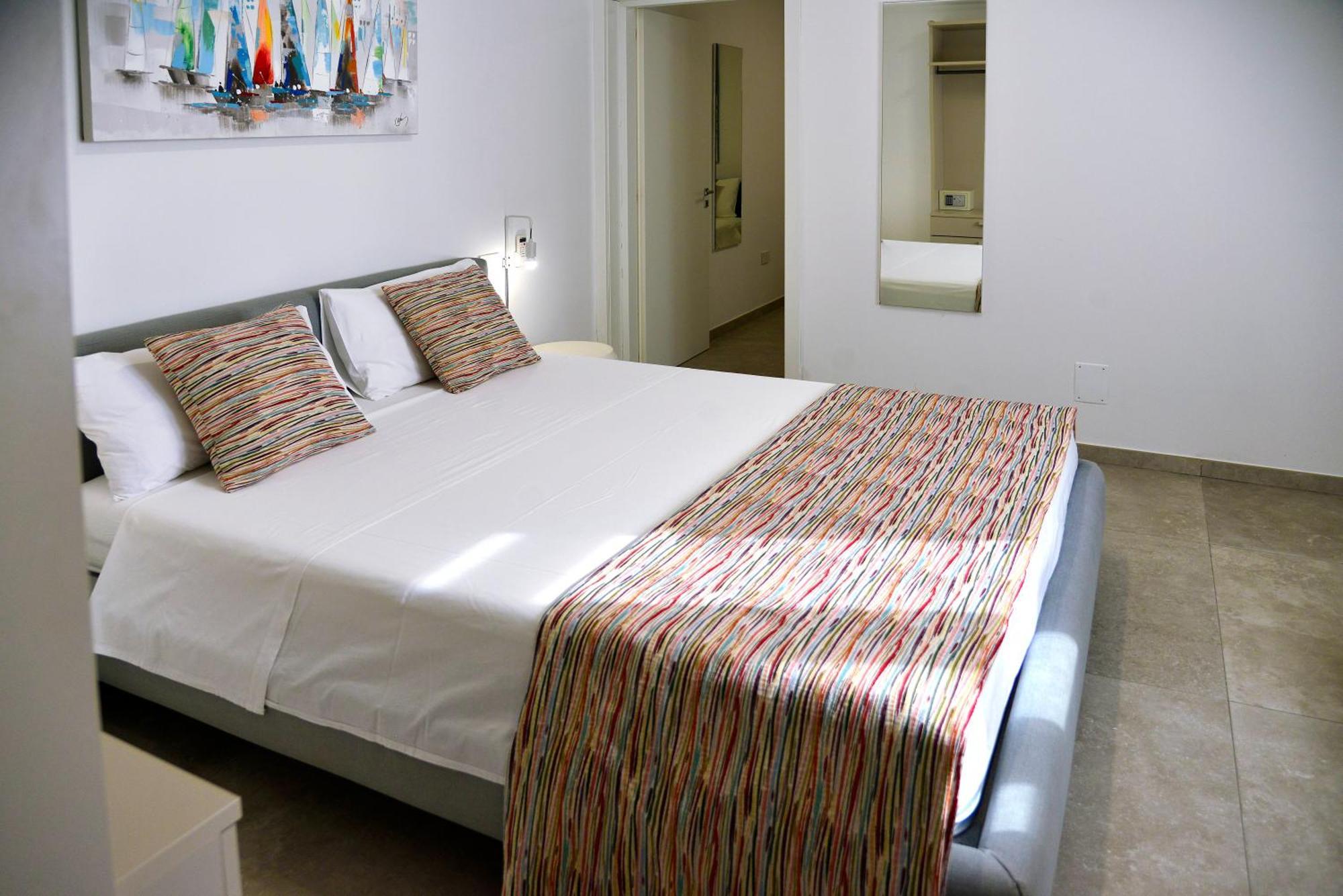 B&B Domus Terra Mare 托雷圣乔万尼乌 外观 照片