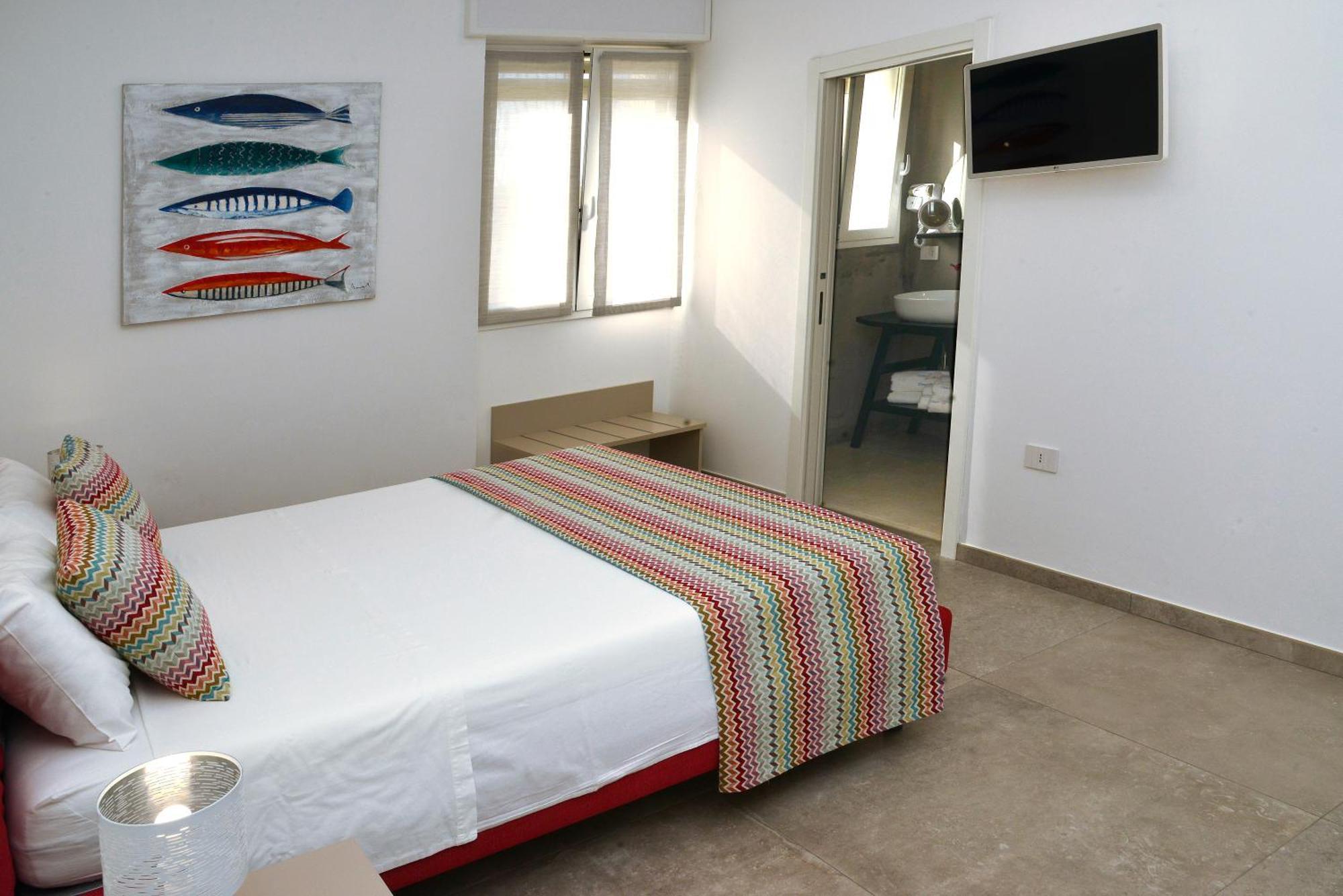 B&B Domus Terra Mare 托雷圣乔万尼乌 外观 照片