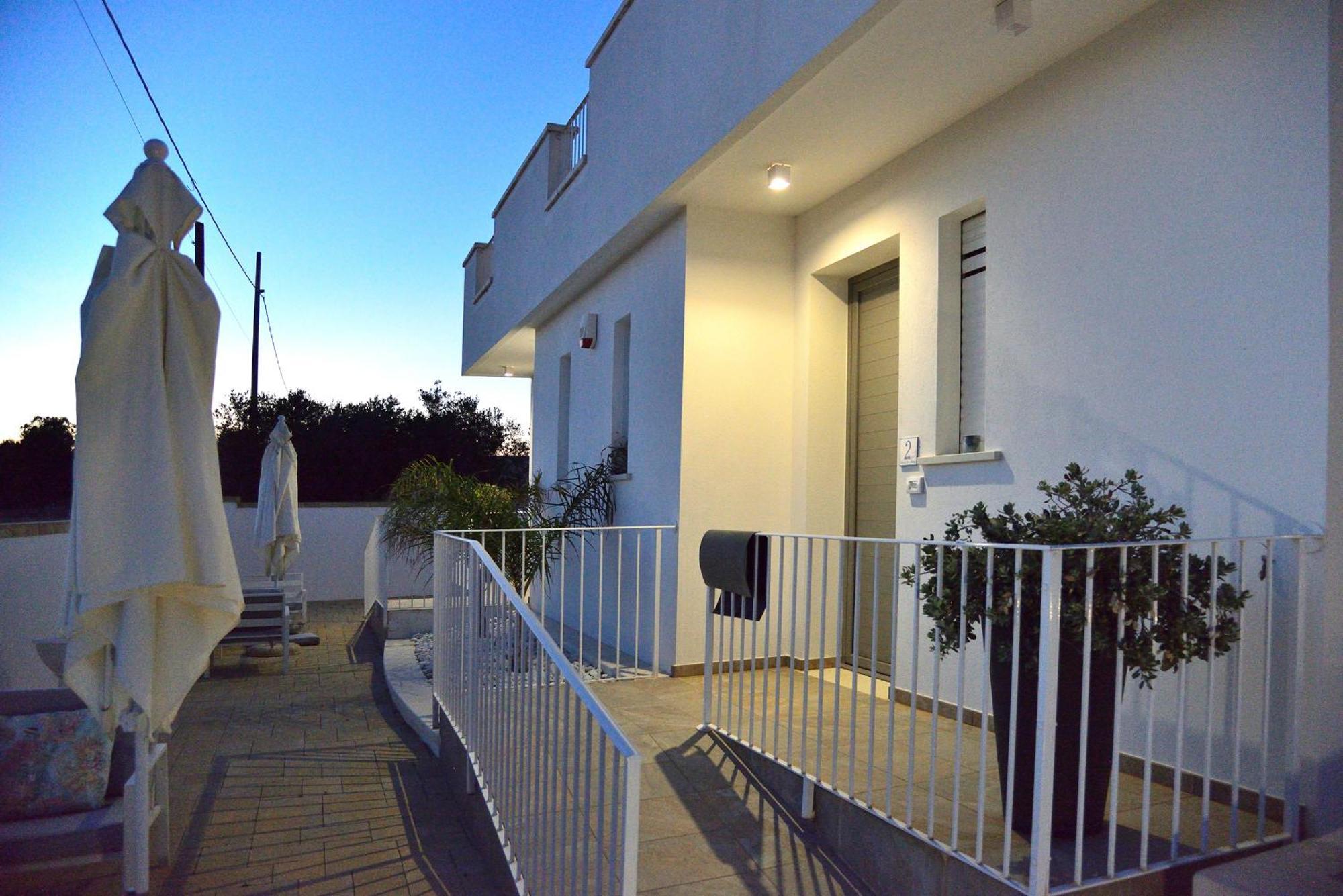 B&B Domus Terra Mare 托雷圣乔万尼乌 外观 照片